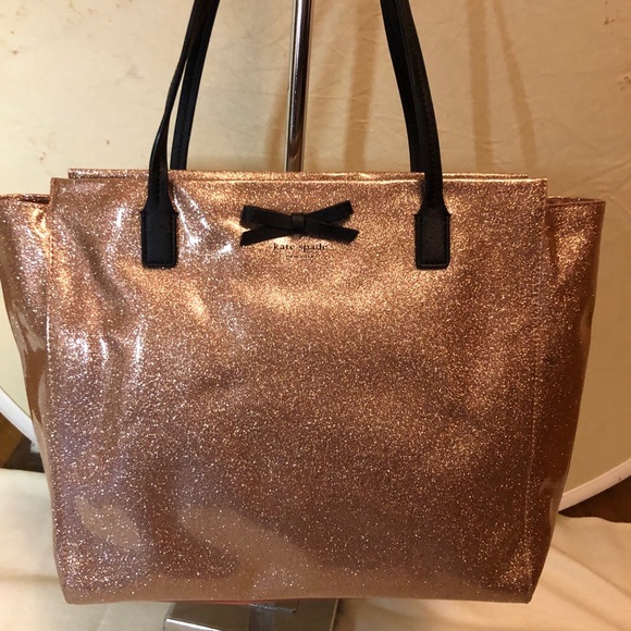 kate spade Handbags - Kate Spade NWOT Glittering Rose Gold Tote